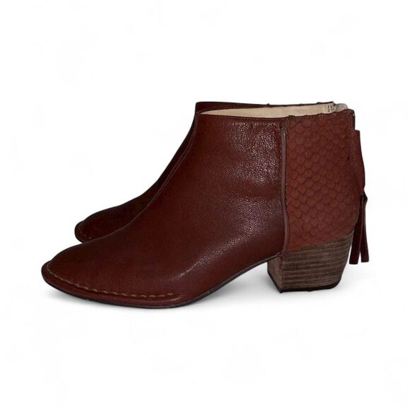 Clarks Women's Brown Spicy Ruby Tan Leather Ankle Booties Boots Sz 6 - Picture 2 of 9